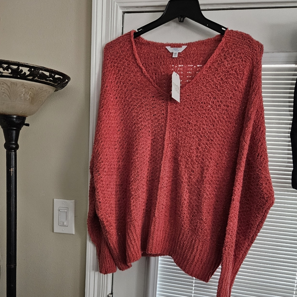 Time and Tru Yarn Pullover